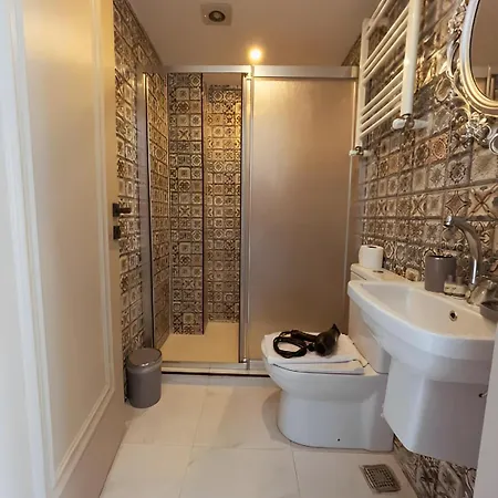 Szálloda The Lumina 3*